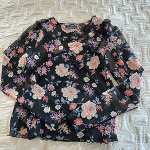 NWOT. American Eagle Floral Mesh Cami Lined Long sleeve top Size XS Black Pink